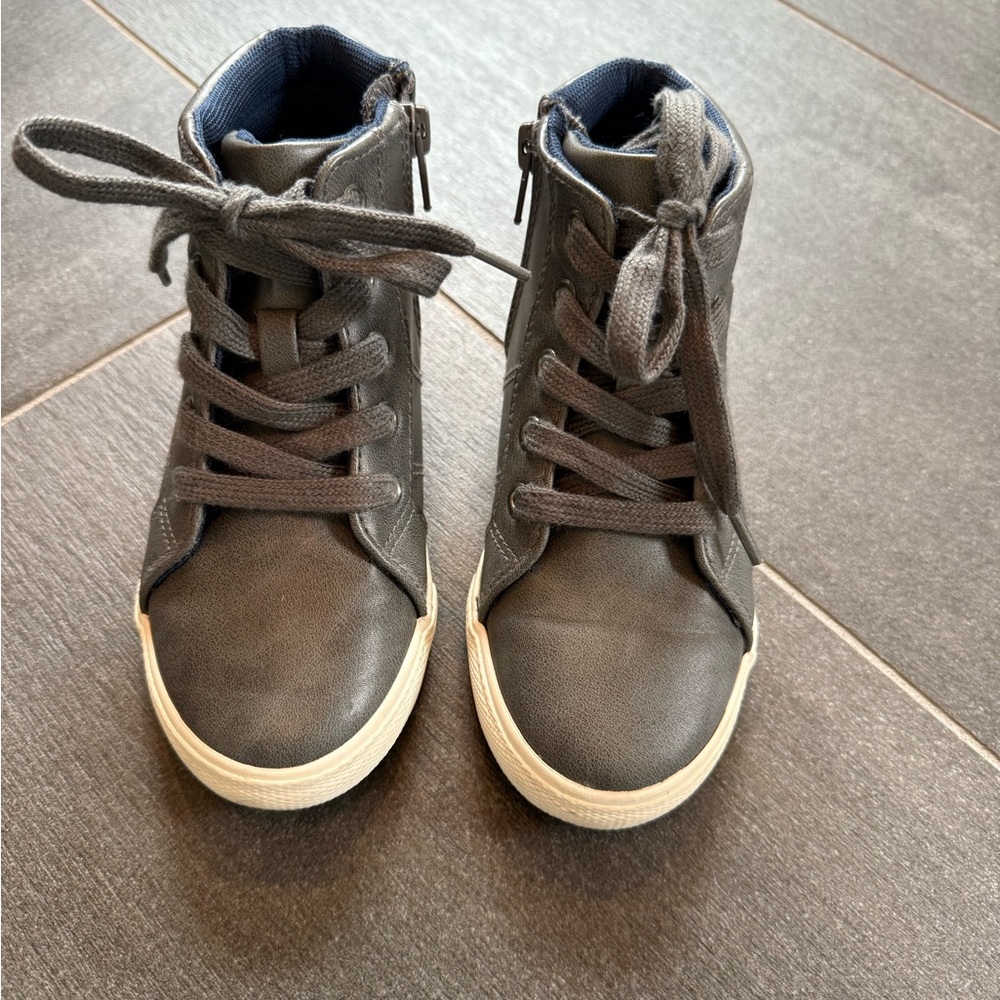 Cat & Jack Gray Kids High-Top leather Dress Sneakers size 12 - Picture 5 of 5
